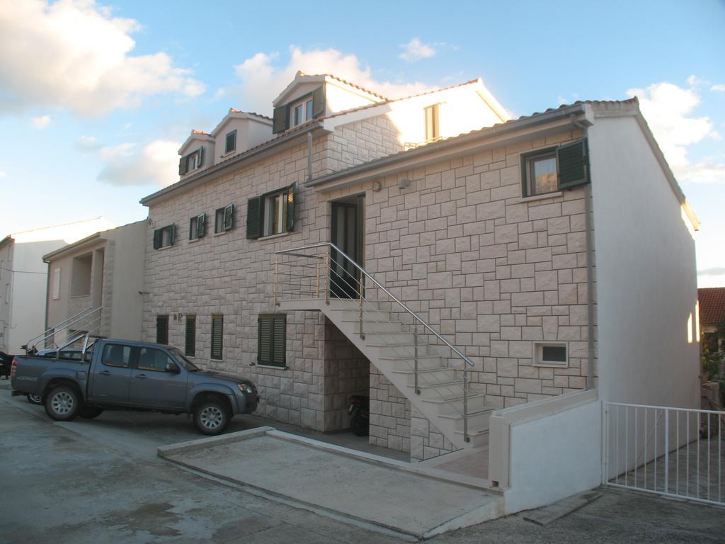 Apartments & Rooms Pierino Bol Extérieur photo