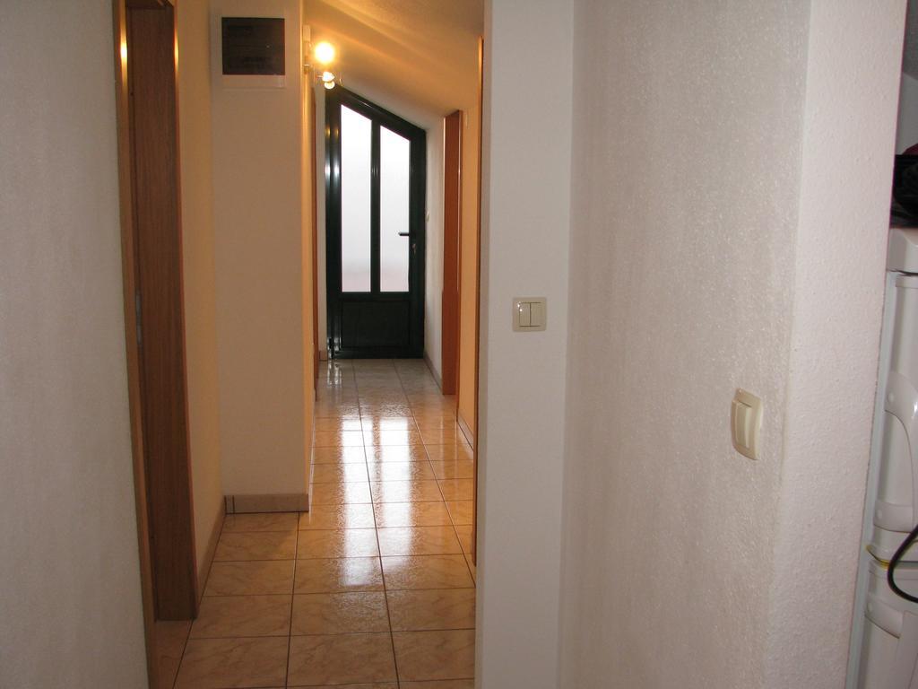 Apartments & Rooms Pierino Bol Extérieur photo